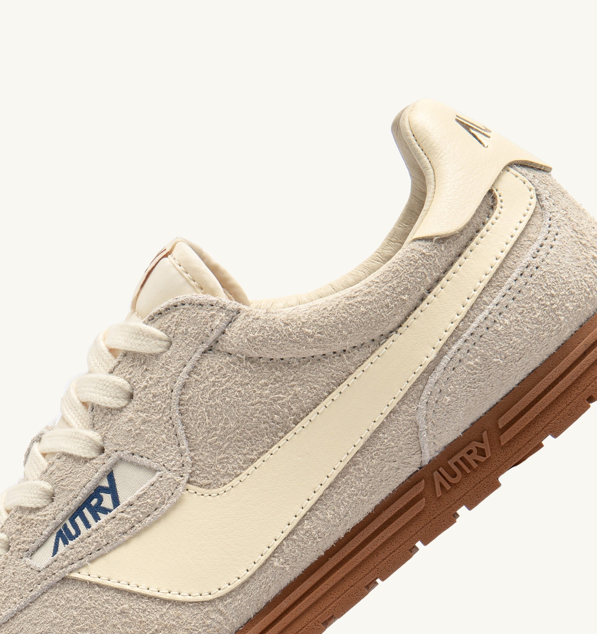 BASKETS WINDSPIN EN DAIM ET CUIR WIFE ET RUTABAGA
