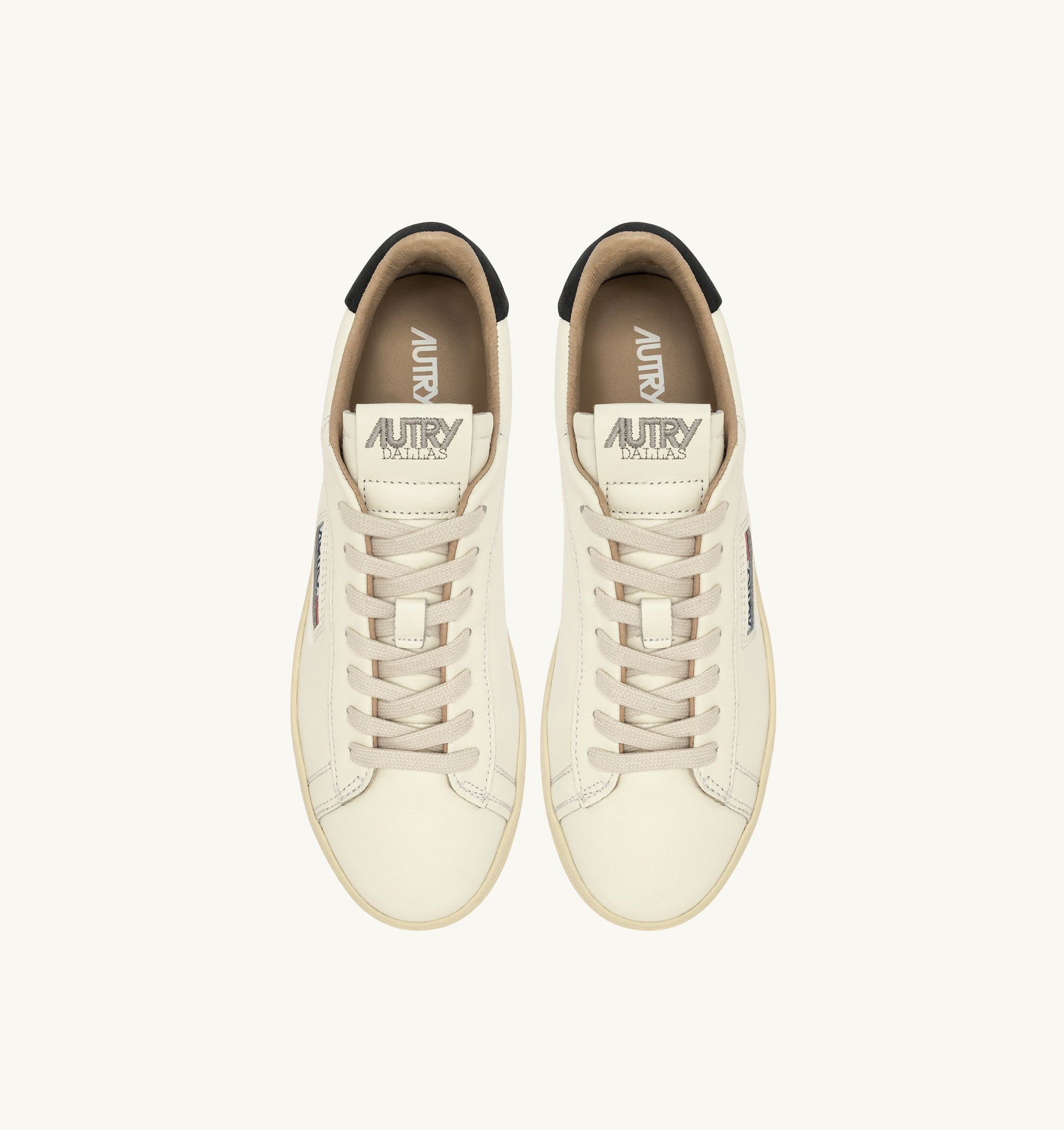 BASKETS DALLAS LOW EN CUIR BLANC ET SPACE