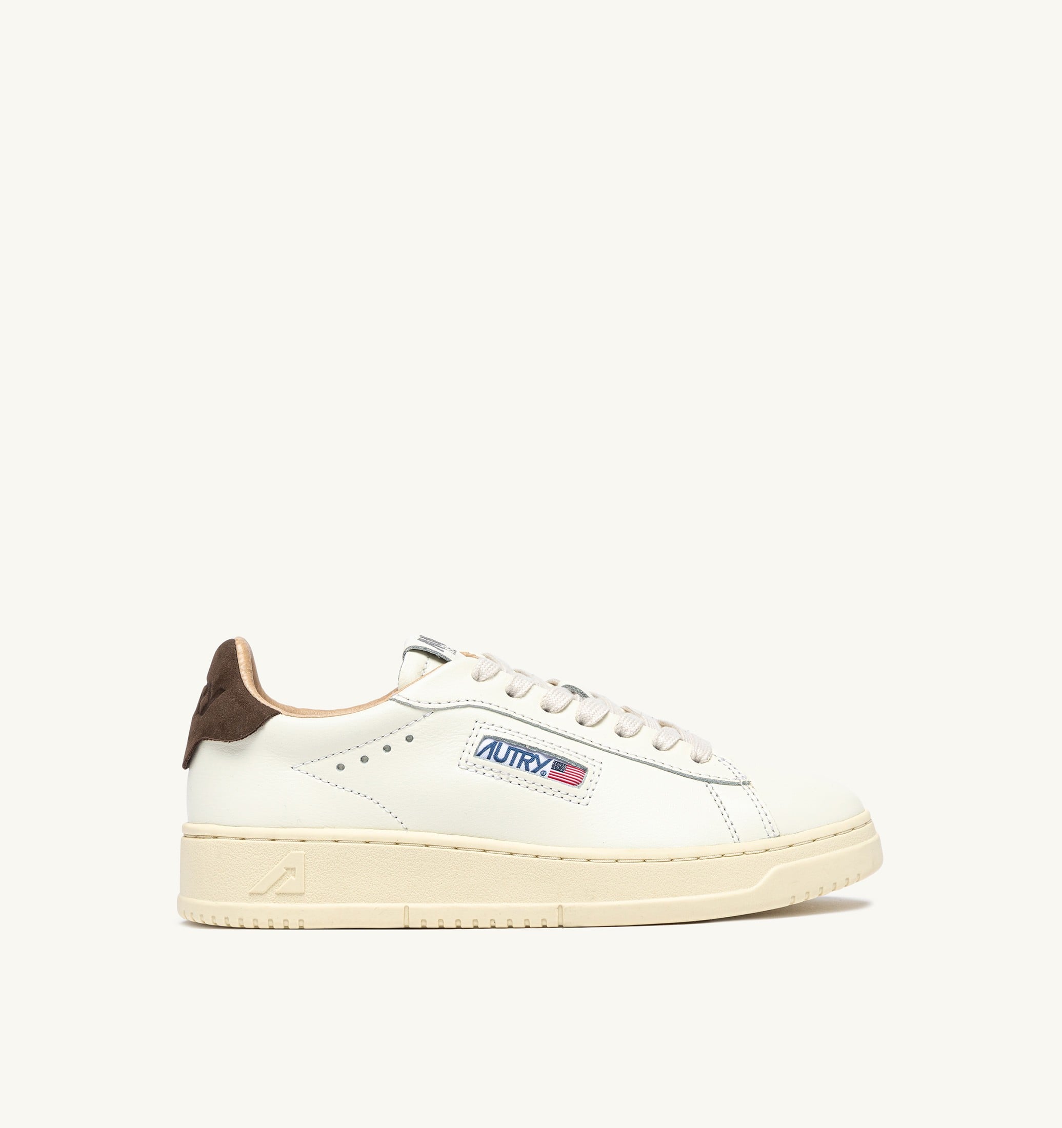 BASKETS DALLAS LOW EN CUIR TEAK ET MARSHMALLOW