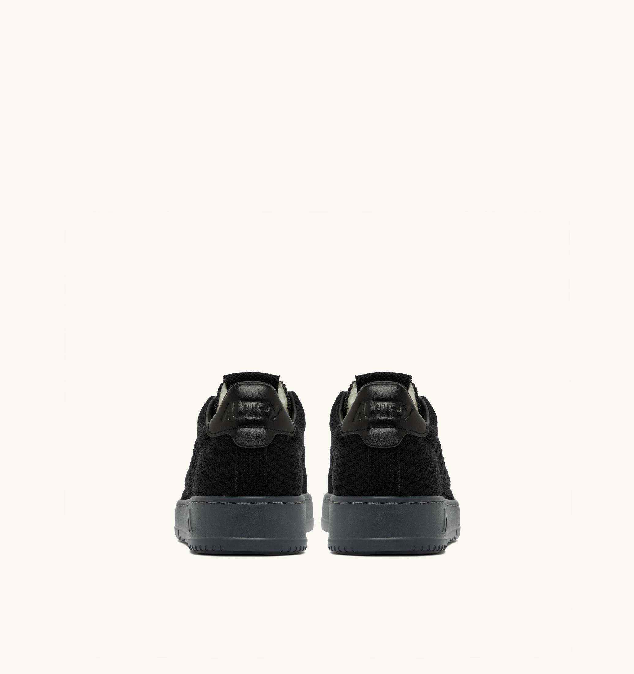 BASKETS MEDALIST EASEKNIT LOW EN MAILLE NOIRE