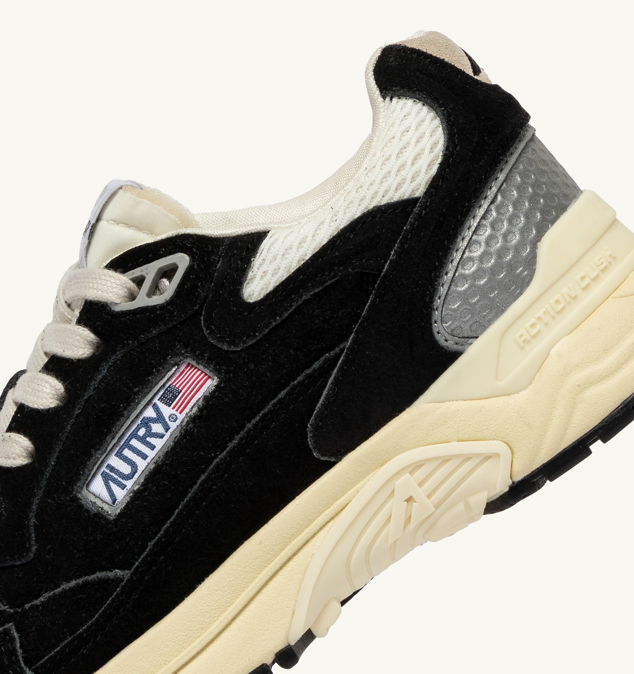 BASKETS HYPERWAY EN MESH ET DAIM NOIR ET ARGENT