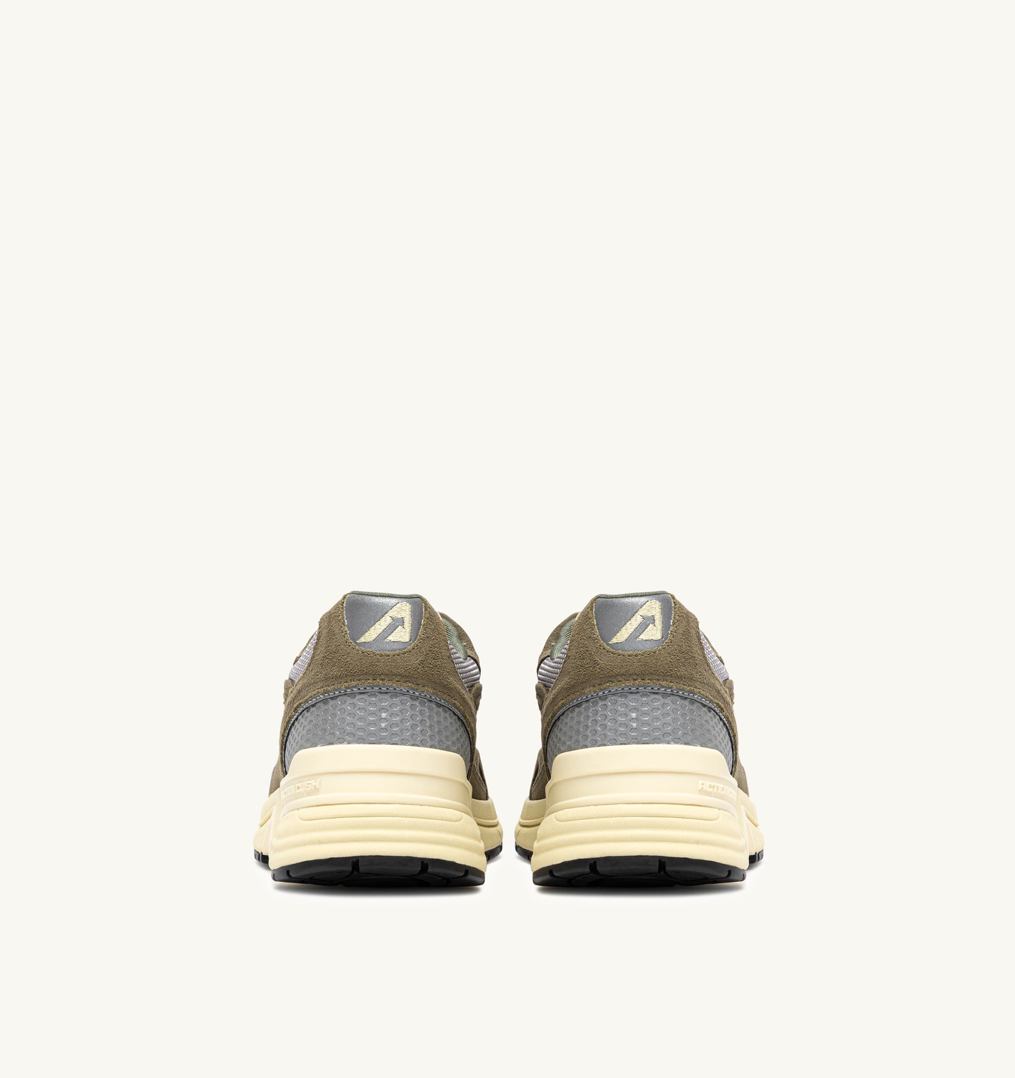 BASKETS HYPERWAY EN MESH ET DAIM THYM ET ARGENT