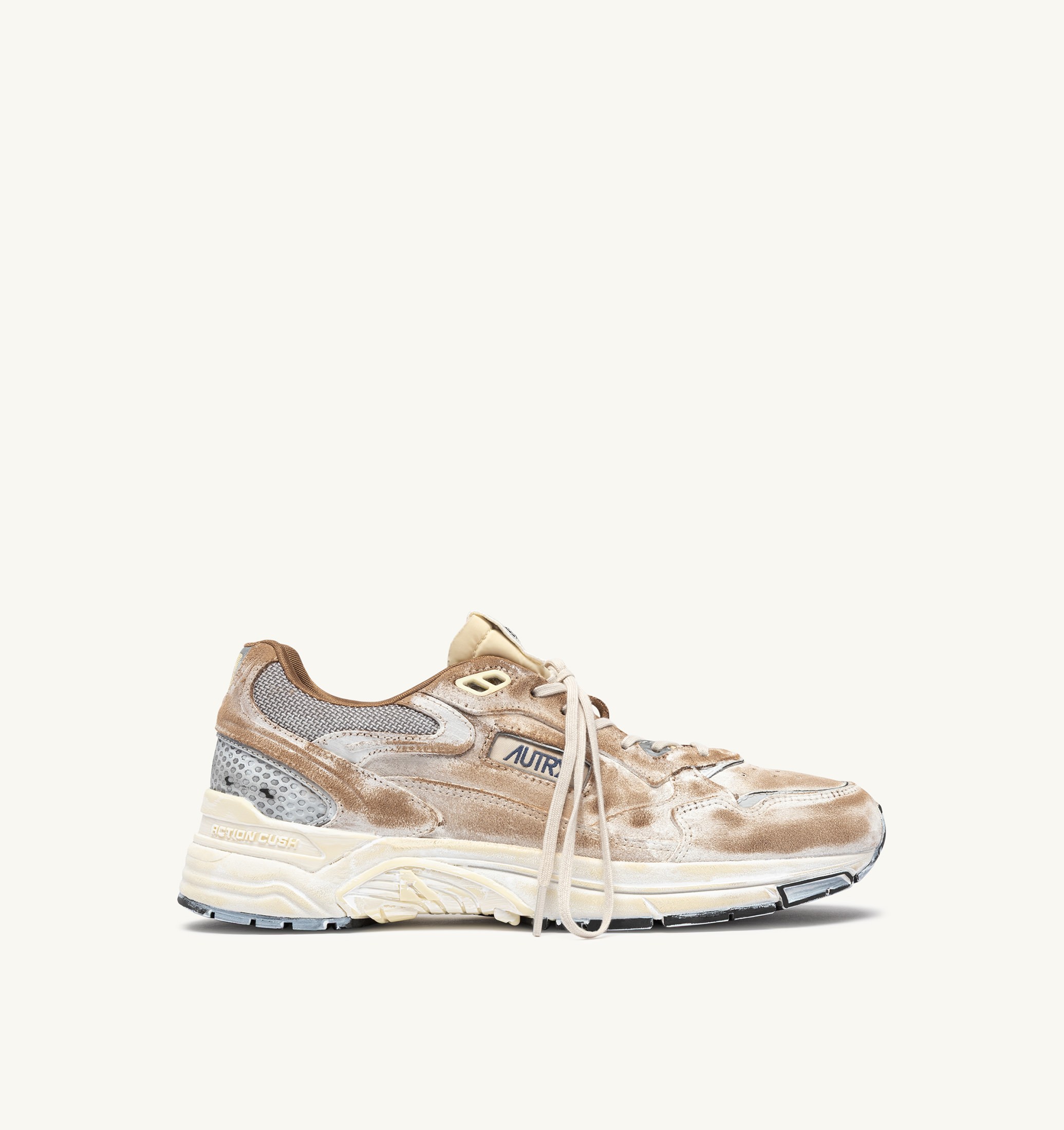BASKETS HYPERWAY SUPER VINTAGE EN DAIM MILKSHAKE ET ARGENT