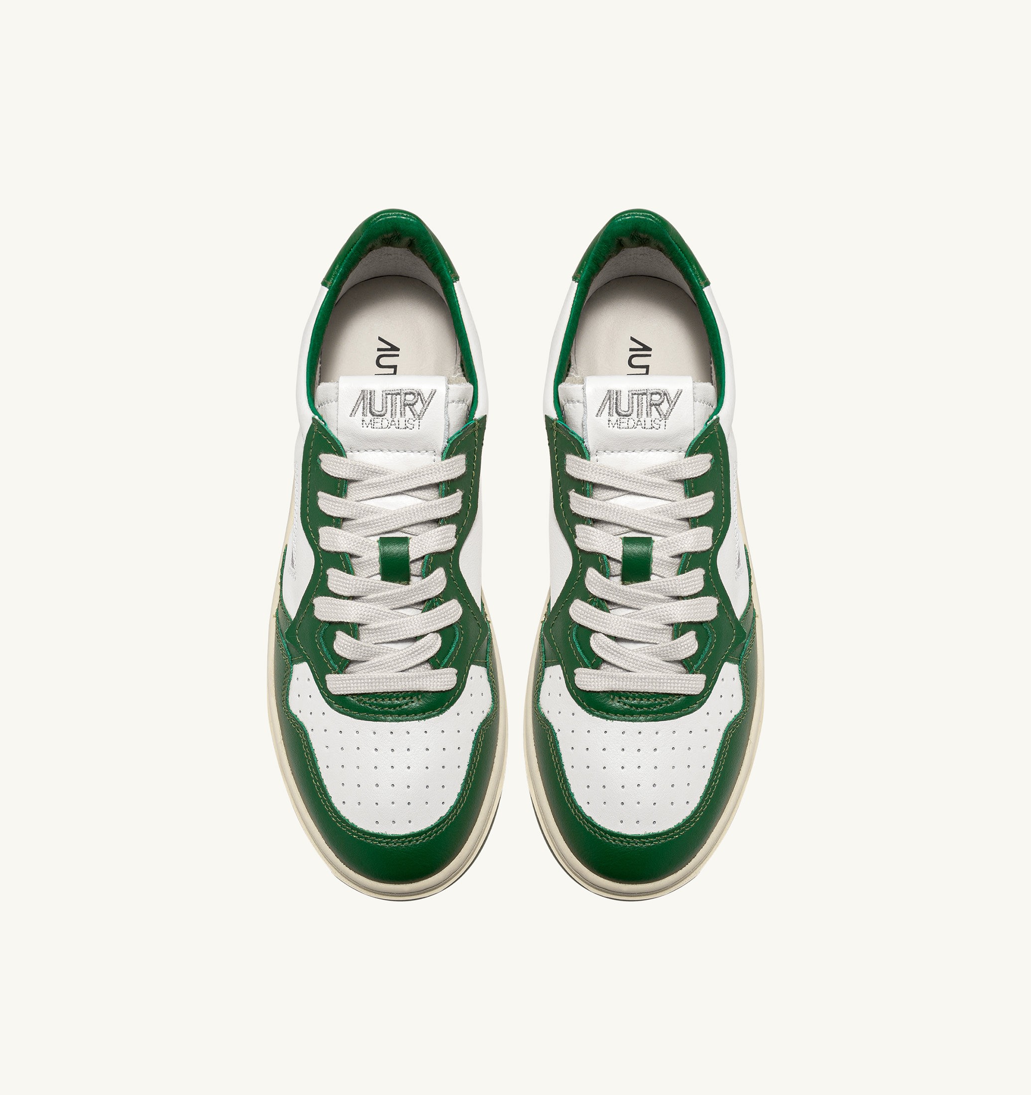 BASKETS MEDALIST LOW BICOLORE EN CUIR BLANC ET VERT