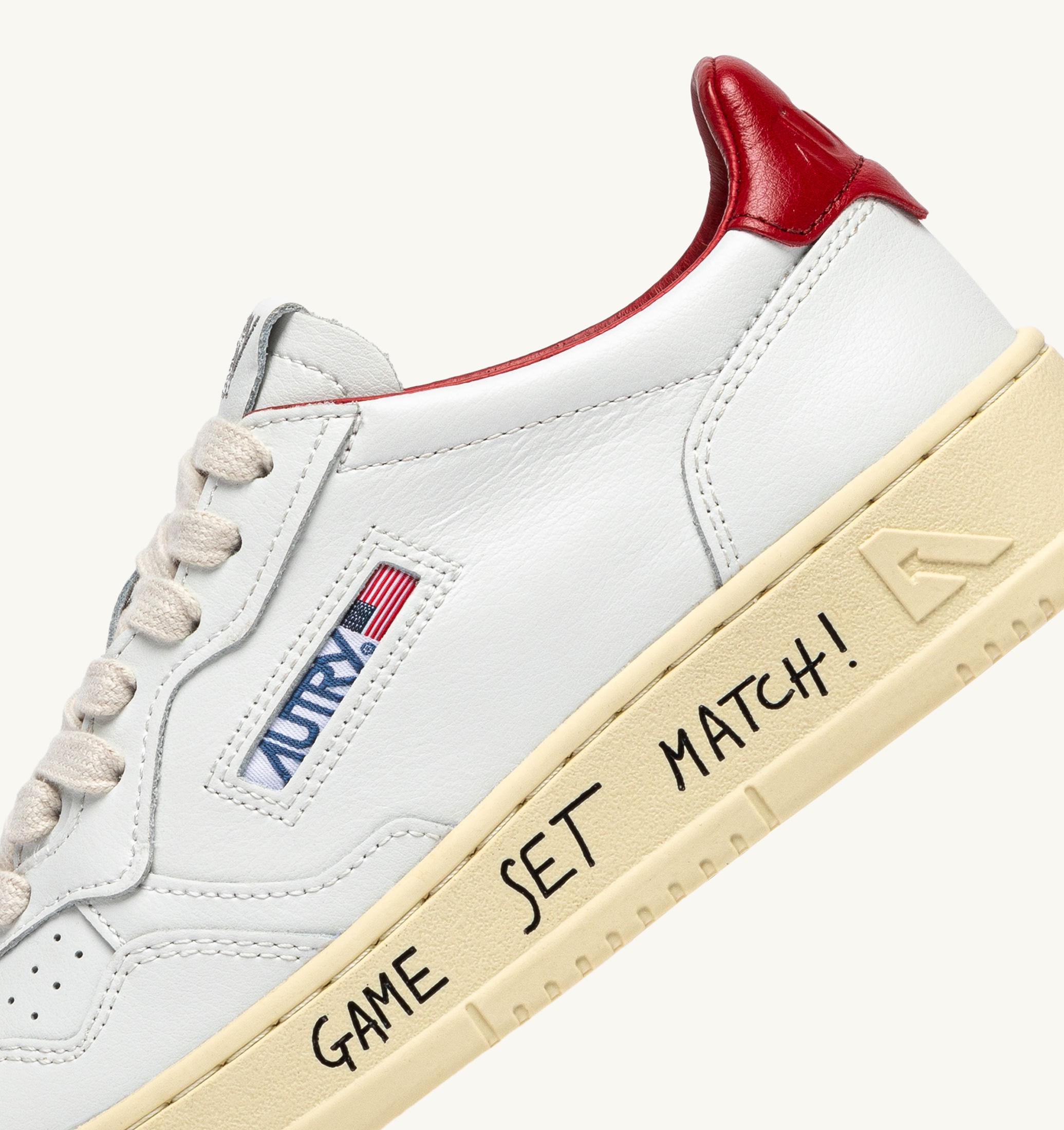 BASKETS MEDALIST LOW EN CUIR BLANC ET ROUGE AVEC LETTERING