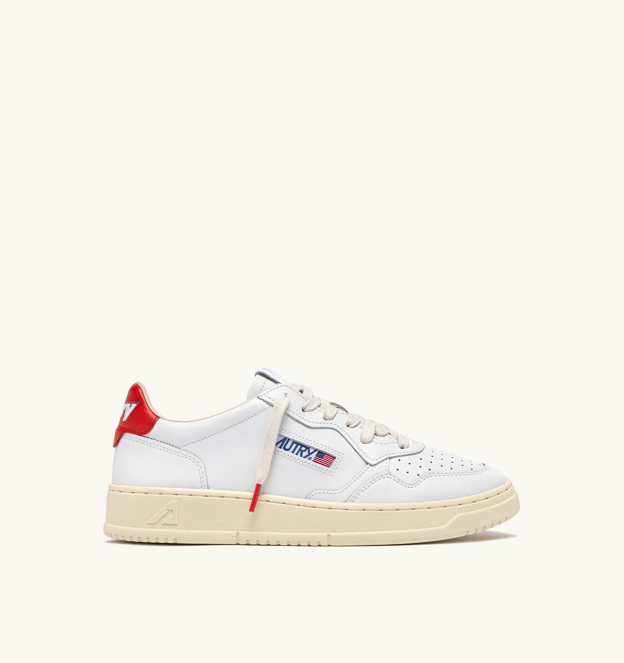 BASKETS MEDALIST LOW EN CUIR BLANC ET SPICY ORANGE