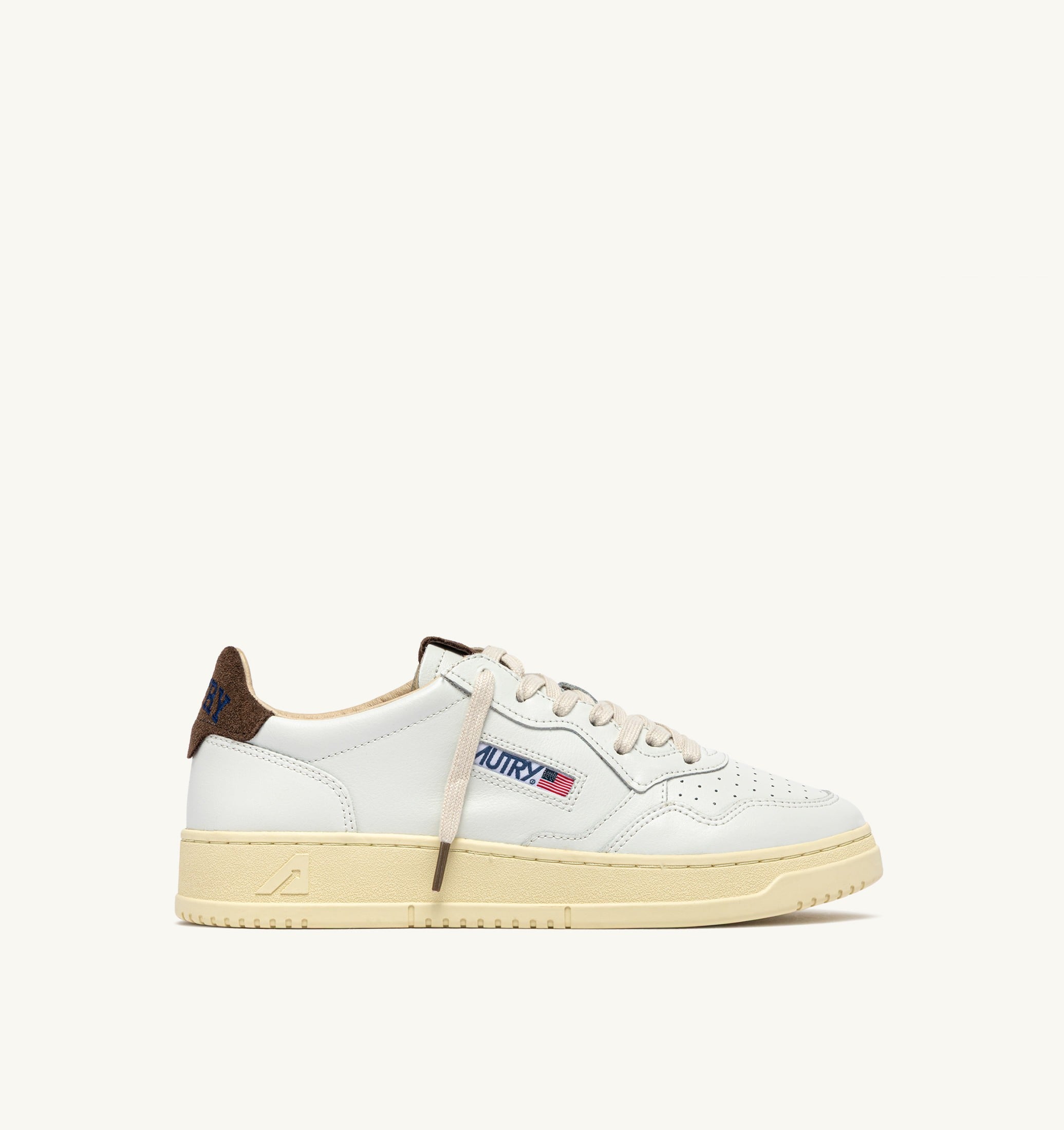 BASKETS MEDALIST LOW EN CUIR BLANC ET DAIM CHOCOLATE CHIP