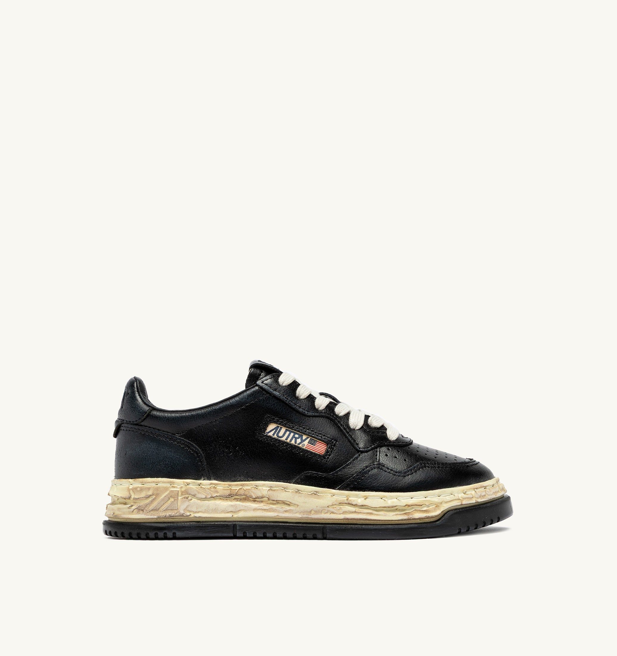 BASKETS MEDALIST LOW SUPER VINTAGE 'AUTRY X MAISON MIHARA YASUHIRO GENERAL SCALE' EN CUIR NOIR