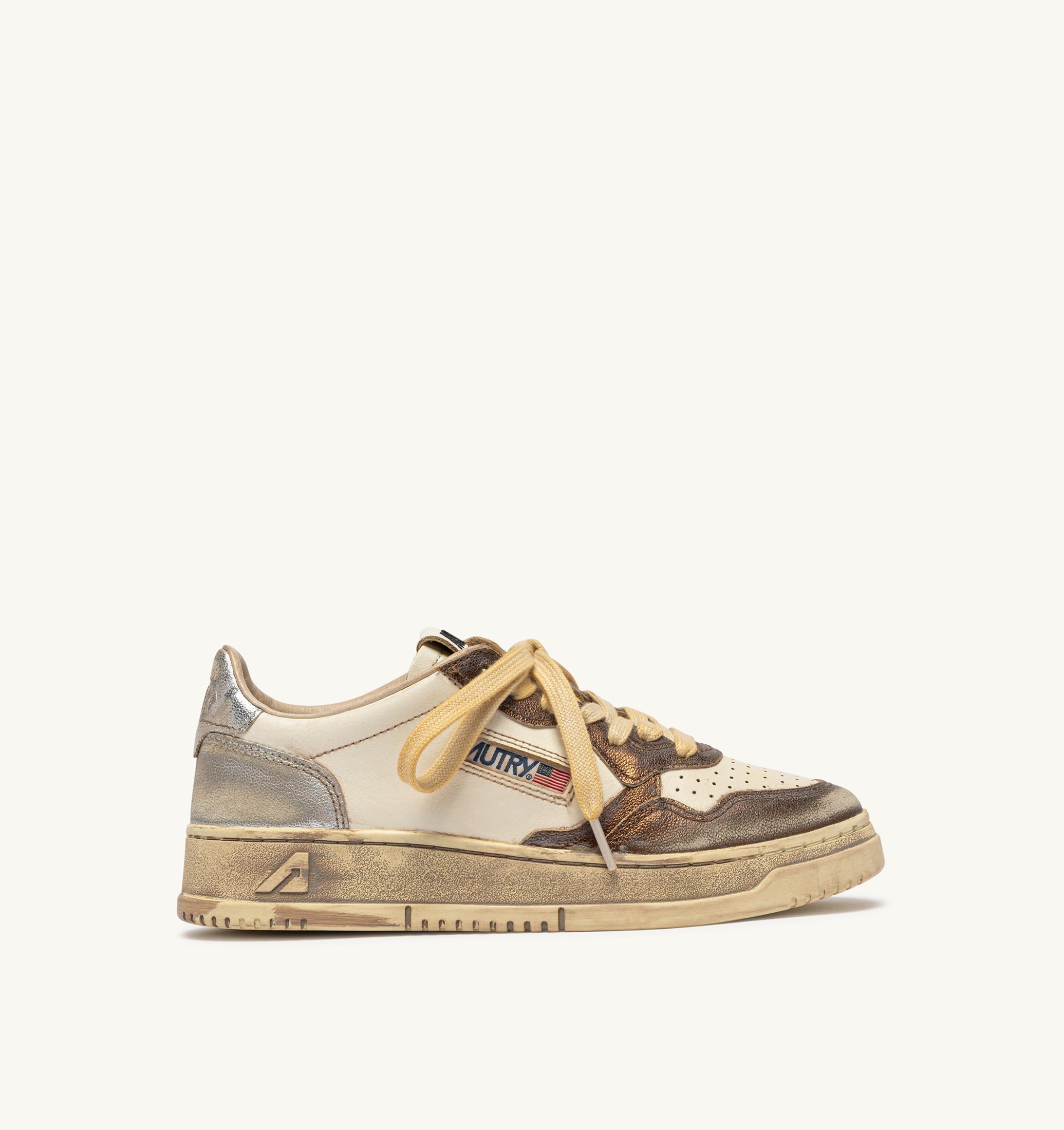 BASKETS MEDALIST LOW SUPER VINTAGE EN CUIR CHOCOLATE ET ARGENT