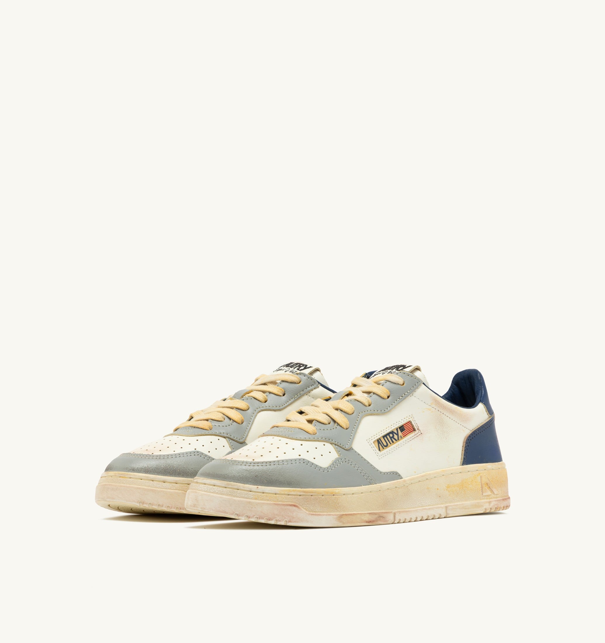 BASKETS MEDALIST LOW SUPER VINTAGE EN CUIR LIMESTONE BLANC ET BLUE