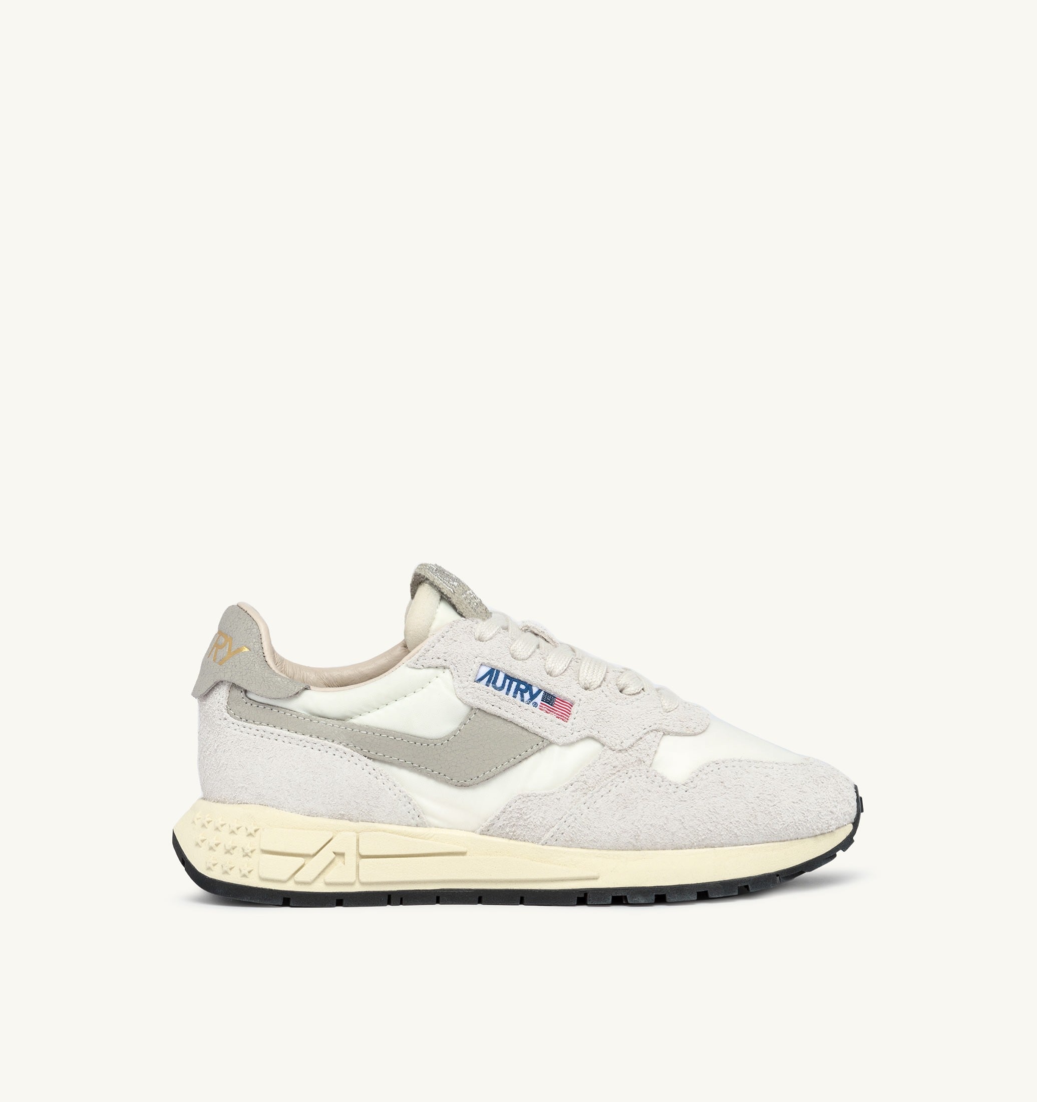 BASKETS REELWIND LOW EN NYLON ET DAIM BLANC