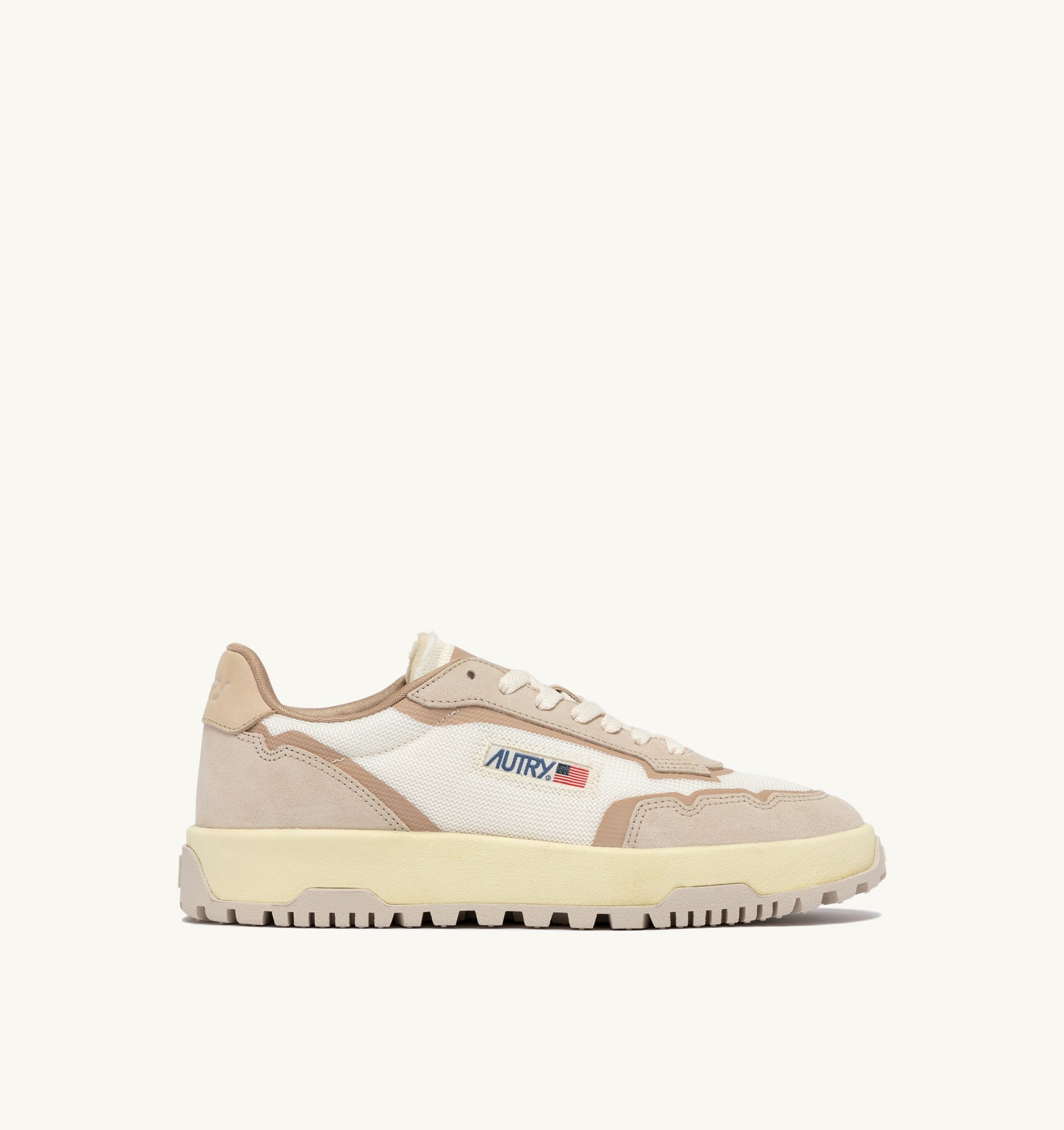 BASKETS WILDPACE LOW EN DRAGON MESH ET DAIM WHISPER WHITE ET SAND
