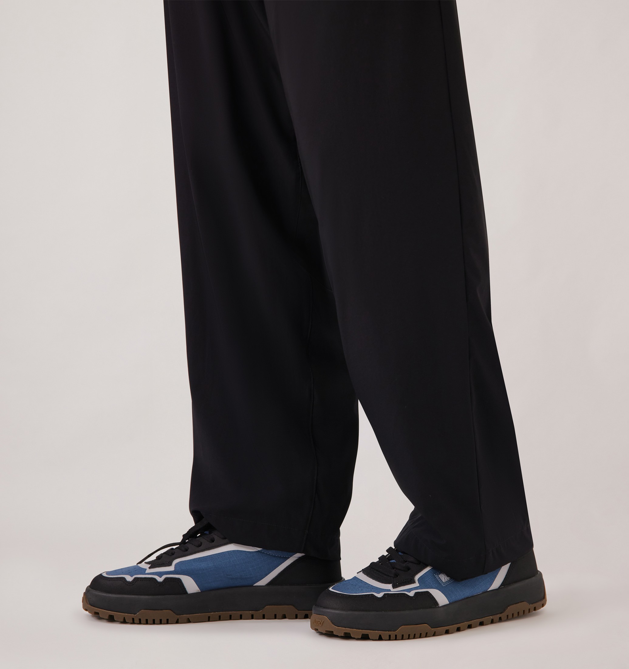 BASKETS WILDPACE LOW EN NYLON RIPSTOP ET CUIR DARK BLUE ET NOIR
