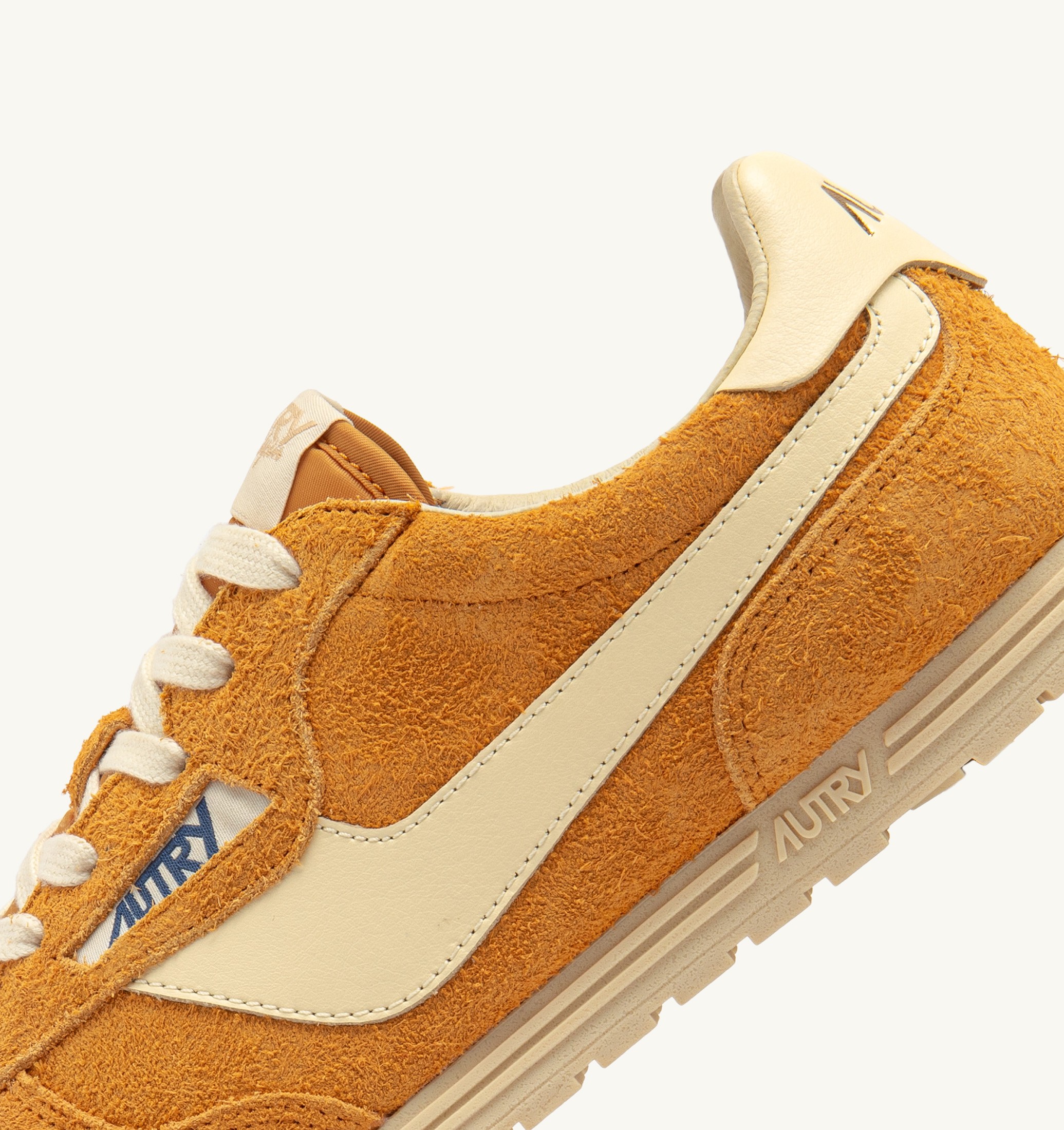 BASKETS WINDSPIN EN DAIM ET CUIR CADMIUM ET RUTABAGA